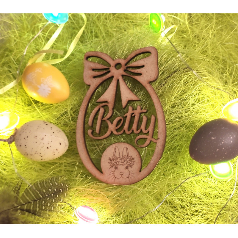 Décoration suspension bois prénom pâques personnalisable décoration à suspendre
